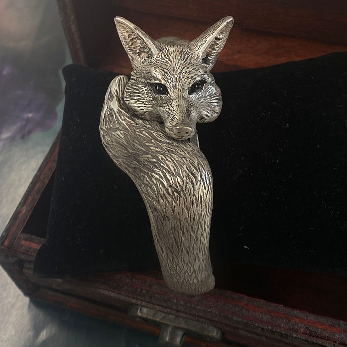 Sculptured Fox Cuff Bracelet BR405