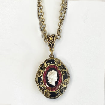 Vintage Cameo Enamel Locket Necklace N1522