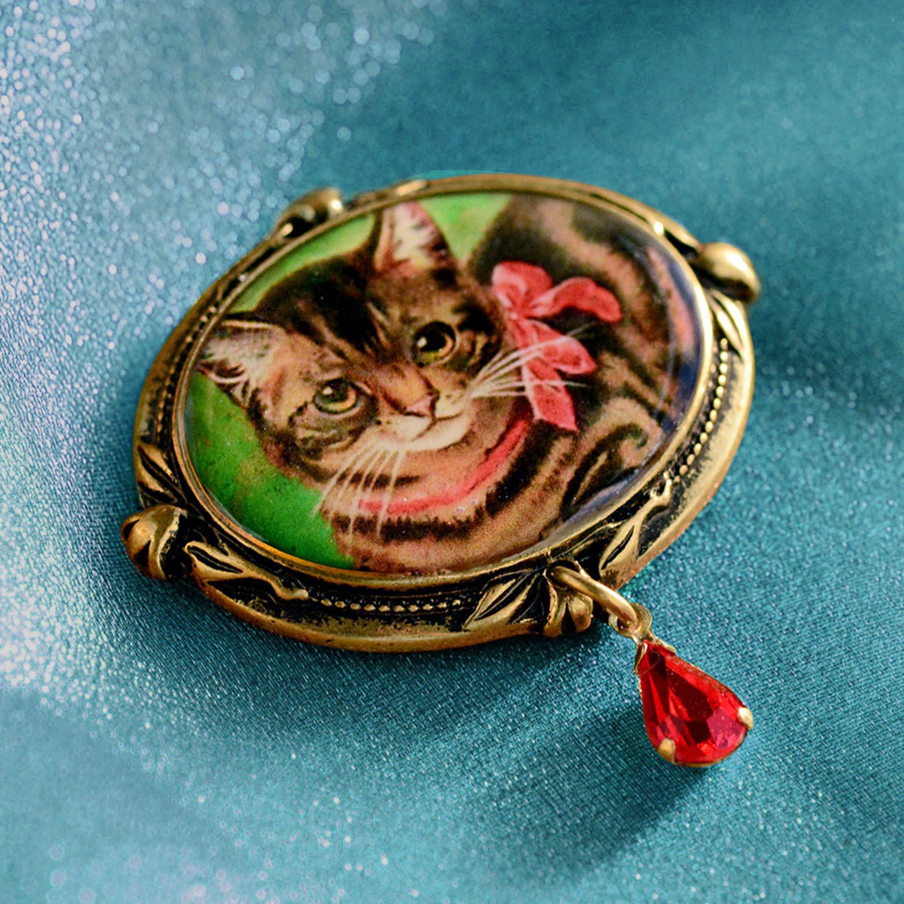 Vintage Wood Kitty Cat Pins